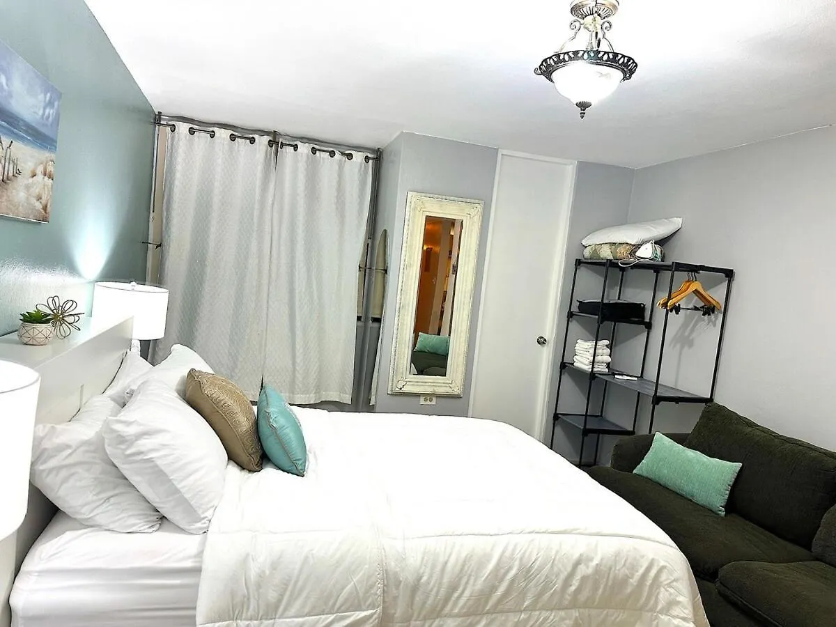 Apartment 3Bdr Wi-Fi Parking Pool Ac 2 Min From The Beach Deposit Required Cabo Rojo Puerto Rico